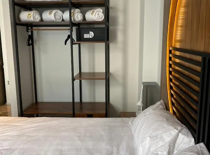 Aparthotel Singular Joy Residences
