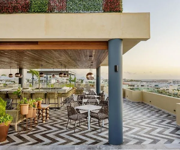 Singular Joy Residences Aparthotel Playa del Carmen